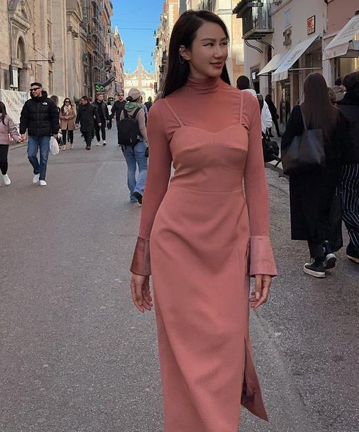 “浪漫主义”吊带连衣裙 QT1XC5344 商品图0