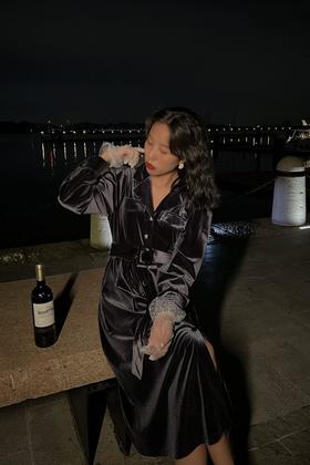 Le Malene 丝绒收腰连衣裙 15009