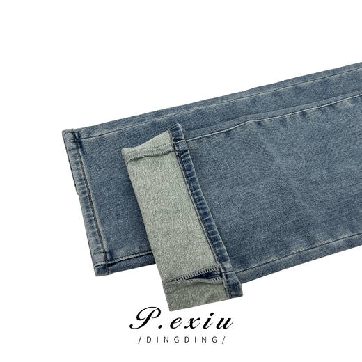 01-1 潘依绣丁丁宠粉秋冬复古水洗磨毛加厚百搭直筒牛仔裤 V9113 商品图2