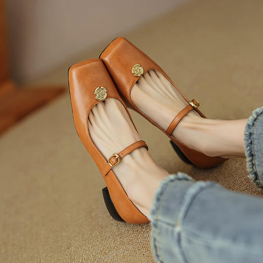 【预售5天】春季新款，两色浅口低跟真皮单鞋KC-310 商品图5