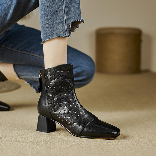 【预售5天】春夏新款，羊皮镂空后拉链粗跟短靴CZ-876 商品图3