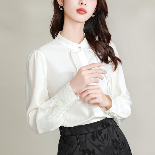 新中式风盘扣衬衫，女白色春秋装新款精致高级感白衬衣上衣KQL-B43N1852 商品图1