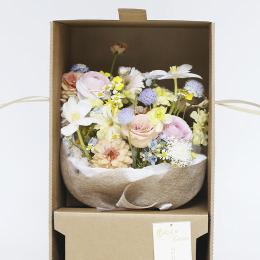 「四季 · 春」满园春色花束｜《EVERNAKED寻味四时》2024版第一期 商品图1