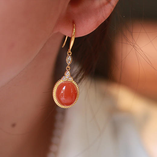 ALBB-南红蛋面耳环高级大气女款s925银镀金镶嵌潮流耳饰不掉色 商品图3