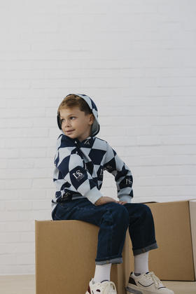  LEVI'S® | 注入复古摩登格调，开启返校穿搭灵感 