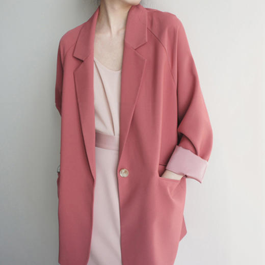 春夏大码女装温柔复古宽松薄西装胖mm慵懒一粒扣飘逸时髦外套 商品图1