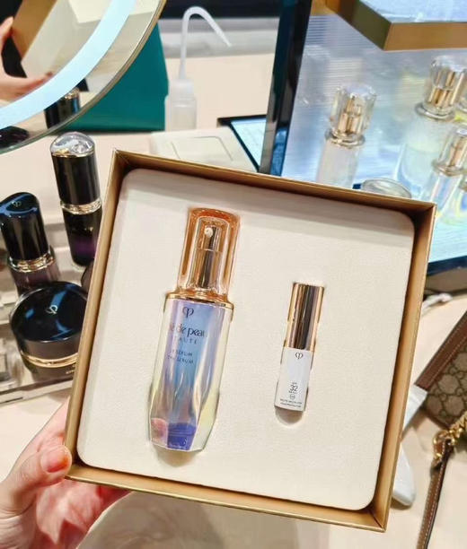 cpb钻光礼盒（精华50ml+唇膏4g） 商品图1