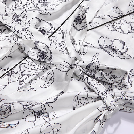 都市丽人好睡好眠春夏睡衣女冰雪丝印花家居服薄款吊带裙+外袍女士丝质套装LH44A4 商品图8