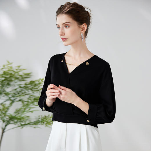 EITIE爱特爱夏季新款通勤百搭显瘦小上衣7413108 商品图9