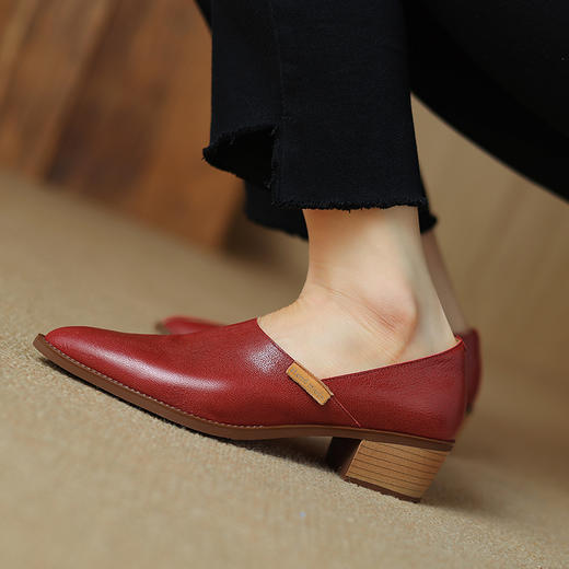 【预售5天】优雅简约，柔软水晶羊皮尖头中跟单鞋DTN&B1087-1 商品图11