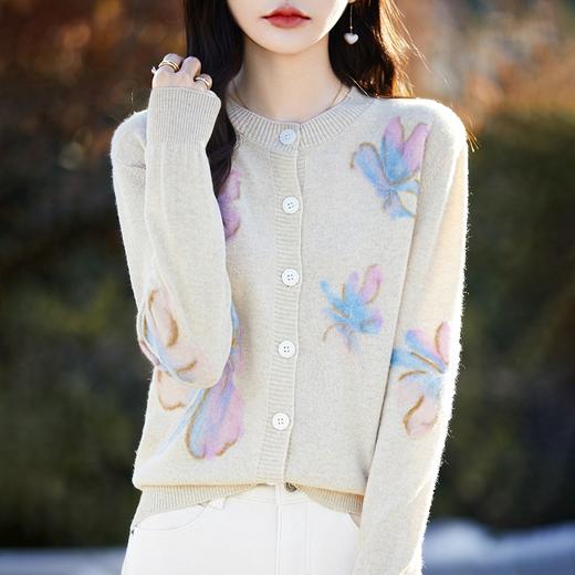 丁摩 纯羊毛开衫圆领吸绒花朵针织外套2311 商品图2