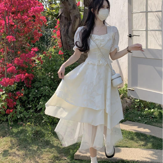 夏季2025新款【法式名媛风 方领短袖连衣裙女】收腰显瘦设计感 时尚洋气公主裙 商品图5