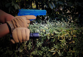  产品测评 | 勤务户外两不误？请看P86声光一体电子哨手电的表现 