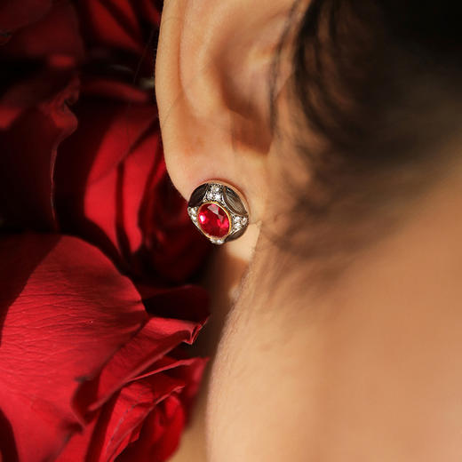 Black Tea 红茶红宝石系列 | 露西亚红宝石耳钉 商品图1