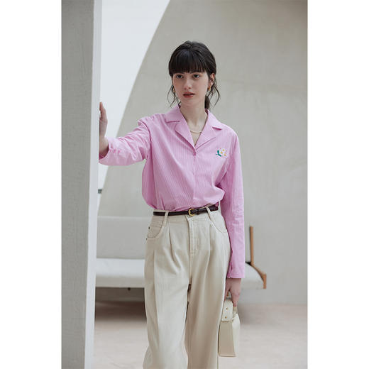 【周四精选福利】HeyDress条纹刺绣衬衣女法式复古V领小雏菊设计衬衣别致上衣 商品图3