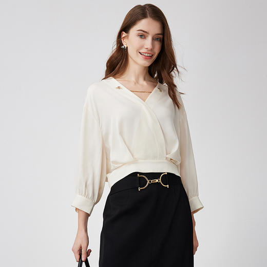 EITIE爱特爱夏季新款通勤百搭显瘦小上衣7413108 商品图3