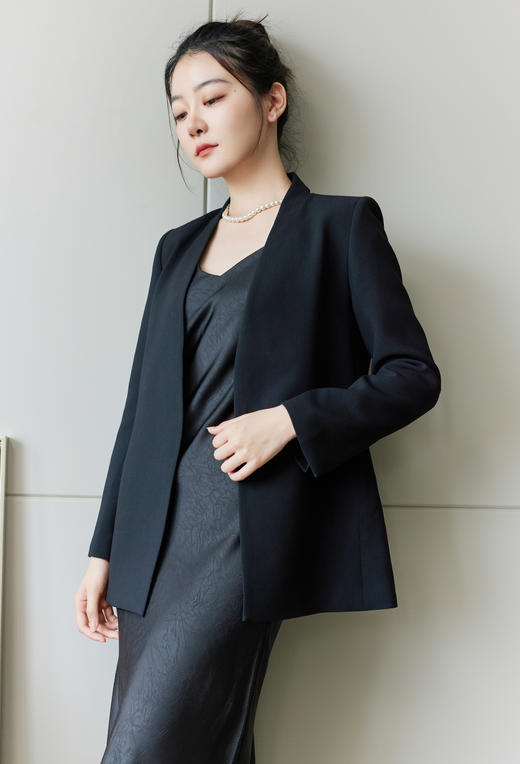 极简主义无领西装外套 商品图3