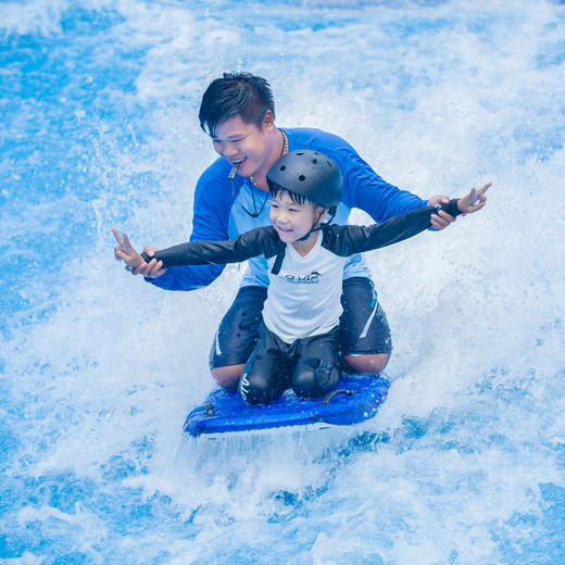 3天2晚【三亚亚特兰蒂斯酒店】10月闪促！入住48㎡海景房，2大2小无限次畅玩水世界&水族馆，还有水族馆表演秀、专业旅拍及丰富儿童娱乐活动，大小畅玩欢乐不停！ 商品图8