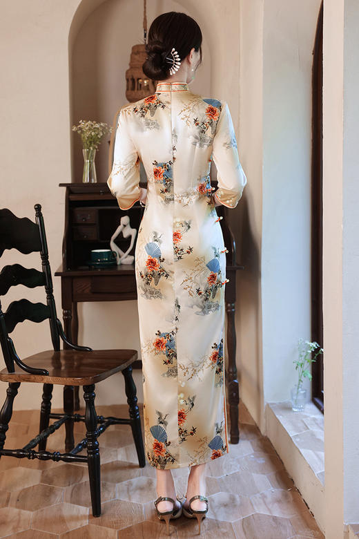 WQ2513中长袖双层长款旗袍2024新款女老上海走秀款演出服装 商品图4