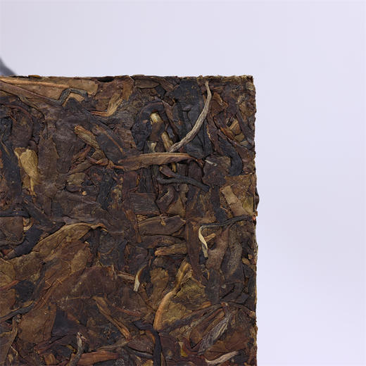 【顺丰包邮】耕语号 2021年冰岛黄金叶 普洱生茶 250g/砖 商品图2