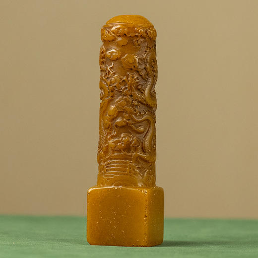 清 寿山石雕二龙戏珠诗文印章 商品图0