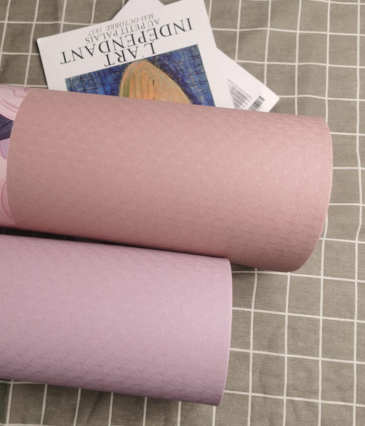 【双色防滑耐撕带体位线TPE瑜伽垫（送绑绳）EA18 】爱自己，从一张瑜伽垫开始！愿你在瑜伽垫这一方小天地，找到真正的自己！ 商品图8