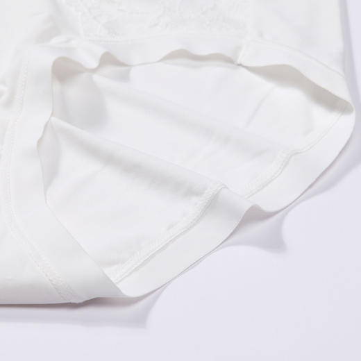 都市丽人基础系列薄透丝滑内裤女锦泳女士内裤速干中腰平角内裤LK45G2 商品图5