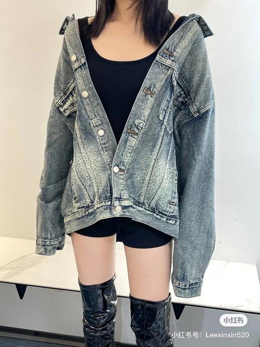 点此购买 巴黎世家春季男女款满钻烫钻牛仔外套 yg 280369 商品图10