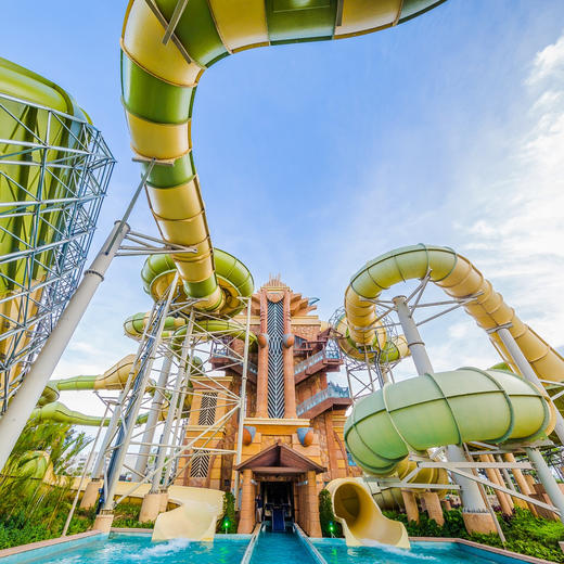 3天2晚【三亚亚特兰蒂斯酒店】10月闪促！入住48㎡海景房，2大2小无限次畅玩水世界&水族馆，还有水族馆表演秀、专业旅拍及丰富儿童娱乐活动，大小畅玩欢乐不停！ 商品图2