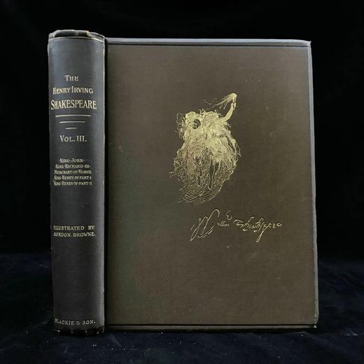 1890年 莎士比亚作品集（卷3，理查三世/约翰王/威尼斯商人/亨利四世） 数十幅插图 漆布精装18开 商品图0