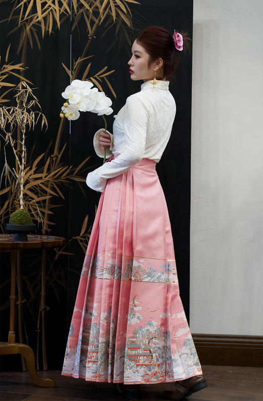 【门店同款】ENJOY春季云敛-粉山黛马面裙 155950609 商品图0