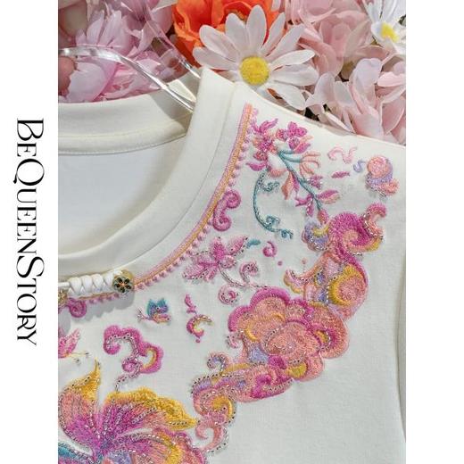 【大货福利，不退不换】  【锦上添花】新中式时尚百搭气质圆领国风盘扣刺绣短袖 商品图2