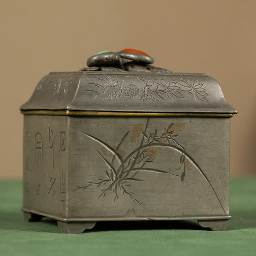 清 潮阳颜吉利锡制竹梅诗文方形盖盒 商品图4