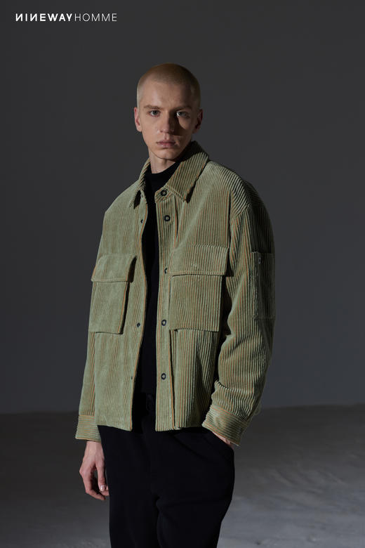 338537复古灯芯绒夹克 商品图0