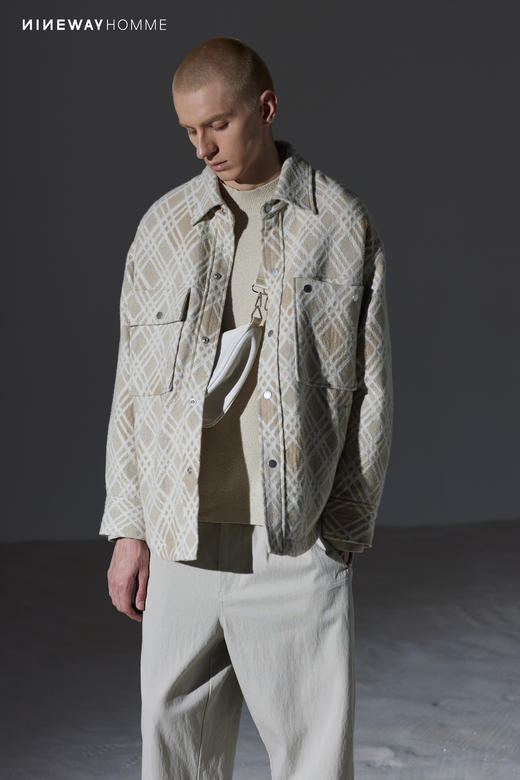 338701拼色格纹外套 商品图4