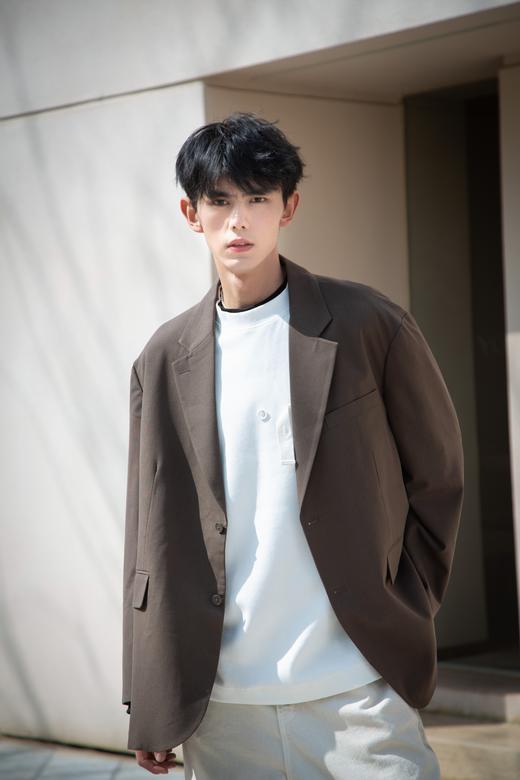 S41585132极简休闲西服 商品图2