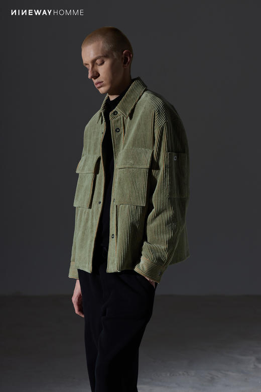 338537复古灯芯绒夹克 商品图6