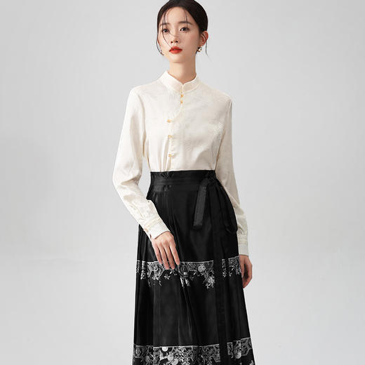 早春新款，马面裙上衣女新中式立领轻国风衬衫气质复古盘扣女装XY-DY340159 商品图2