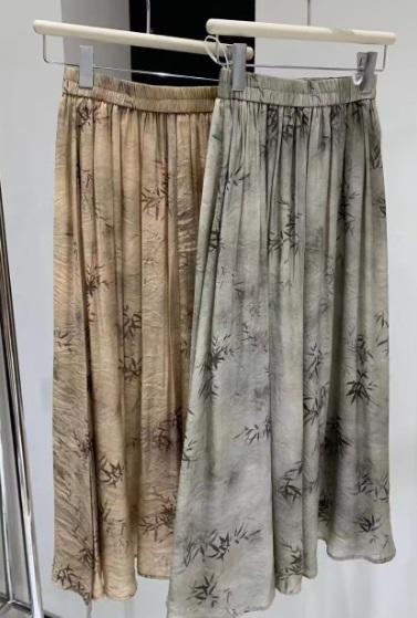 【门店同款】ENJOY2024年春季云敛-竹叶写意半裙 155993131 商品图0