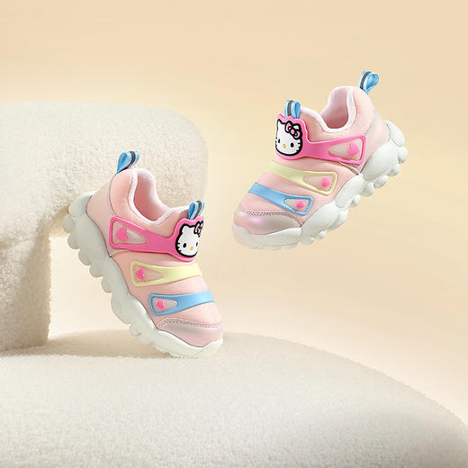 HelloKitty童鞋女童运动鞋冬季儿童二棉鞋加绒保暖毛毛虫鞋甜美24-30 K2556827 商品图2