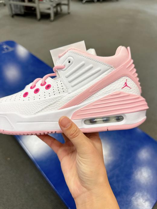 Nike Jordan 白粉色 樱花粉🌸气垫篮球鞋  之前就有好多小仙女🧚‍♀️喜欢这双！ 美国代购，无中文标签，介意慎拍 lei 商品图2