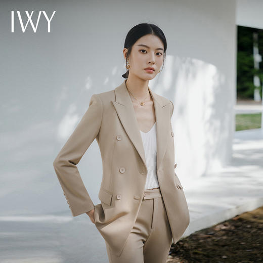 IWY/春季新款卡其西装套装ol韩版显瘦主持人演讲服装通勤宽松休闲西服C13317+P33317 商品图3
