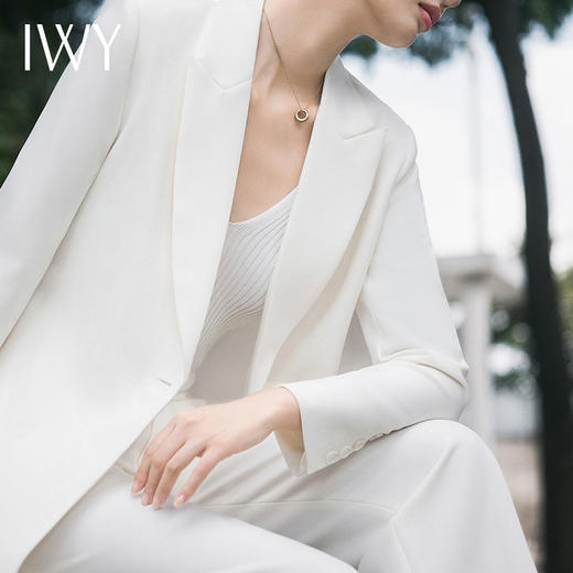 IWY/早春白色西装套装女宽敞西服宽松韩版主持人高级医美正式场合服装C13515+P33515 商品图4