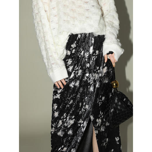 COCOBELLA新中式丝绒碎花半身裙女秋围裹式开叉直筒裙HS7002 商品图2