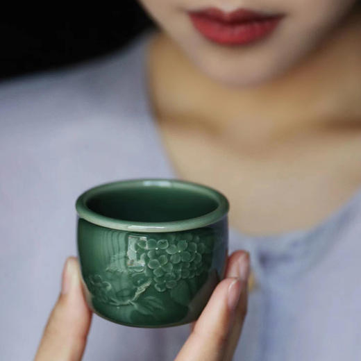 禺沐青云严少英無尽夏杯龙泉青瓷薄胎厚釉梅子青青瓷品茗杯 商品图1
