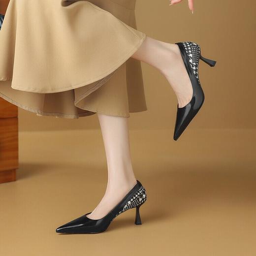 【预售5天】春秋季新款女鞋，尖头细高跟鞋拼接名媛正装辣妈单鞋子YS&9557 商品图2