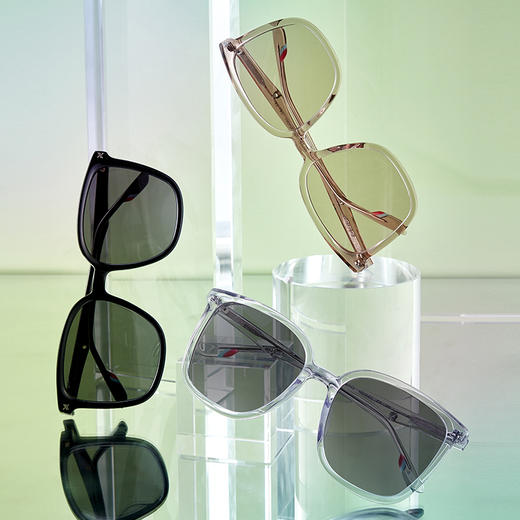 EYECROXX乘号眼镜 情侣款防紫外线大框墨镜 商品图5