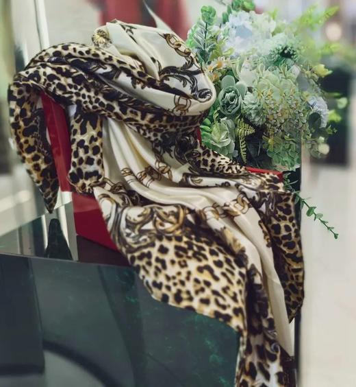 优品堂【特价方巾】90×90手感巾缎面方巾 商品图1