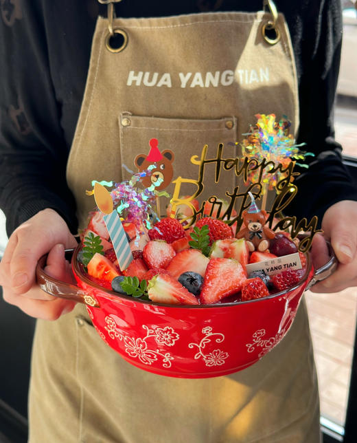 莓果提拉米苏 · 大碗家庭装 商品图0