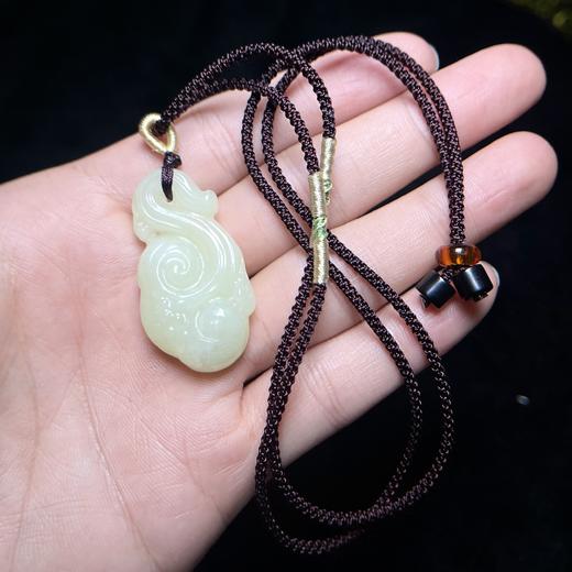 43244和田玉如意约40*22mm吊坠 商品图0